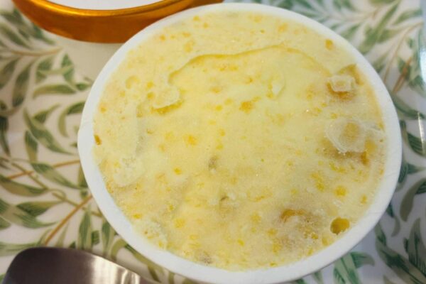 「富士山麓わくわくコーン」のアイスを試作しました